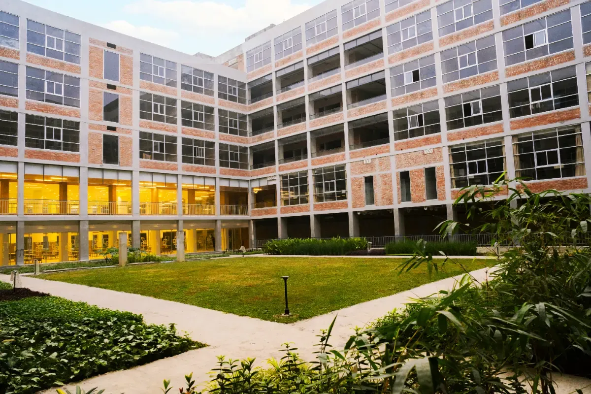 Inside Boarding House 2